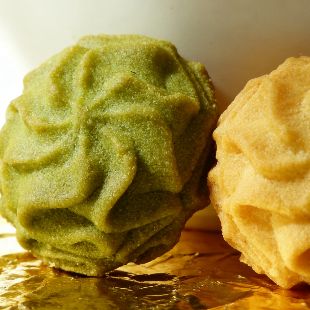 10.58oz/1bag Little Flower Cookies（Original Flavor+Matcha flavor）
