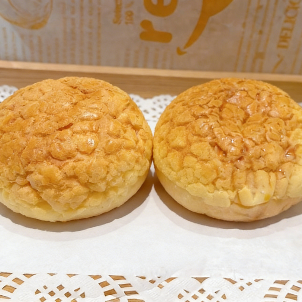 15.81oz/1bag [MaiShi Du] Hong Kong Style Pineapple Bun,Classic Pineapple-Topped Bun with Crispy, Sweet Crust & Soft Milk Bread, Authentic Bakery Treat for Breakfast or Tea