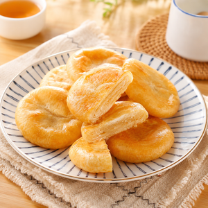Winter Melon Wife Cakes – Flaky Chinese Pastry, 11.4 oz