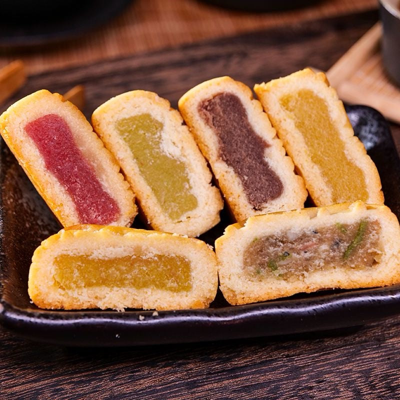 11.81oz/1bag (Includes 12 packages)Mixed Fruit Flavor Mooncakes