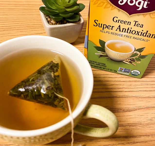 1.13 oz（1Boxed）Yogi Green Tea Super Antioxidant（Super Antioxidant Green Tea），Christmas Gifts，Christmas Snacks，New Year Snacks，Party Snacks