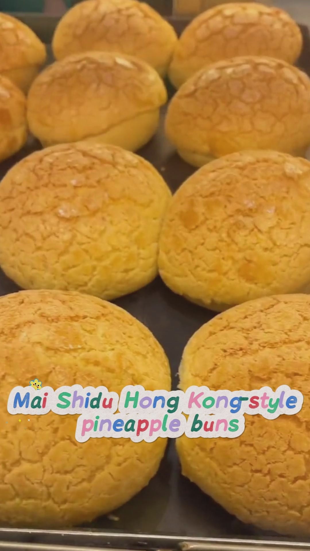 15.81oz/1bag [MaiShi Du] Hong Kong Style Pineapple Bun,Classic Pineapple-Topped Bun with Crispy, Sweet Crust & Soft Milk Bread, Authentic Bakery Treat for Breakfast or Tea